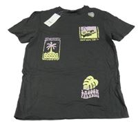 Nové - tmavošedé tričko s potiskem George