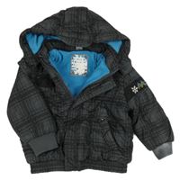 Antracitovo-černá kostkovaná šusťáková zimní bunda s výšivkami a kapucí C&A