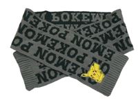 Šedá šála s nápisy a Pikachem M&S