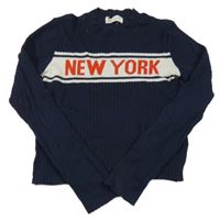 Tmavomodrý rebrovaný ľahký crop sveter s nápisom H&M