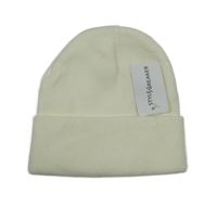 Nové - Bílá čepice 