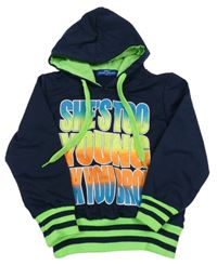 Tmavomodro-zelená mikina s nápisom a kapucňou