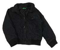 Černý šusťákový zateplený bomber Benetton