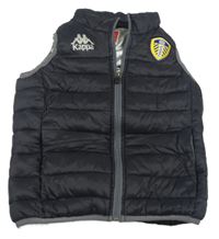 Černá šusťáková fotbalová zateplená vesta - Leeds United Kappa