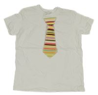 Smetanové tričko s pruhovanou kravatou