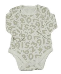 Bielo-sivé body s číslicemi