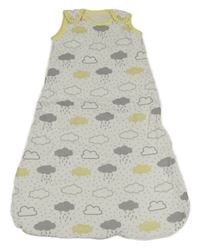 Bílý vzorovaný zateplený spací pytel s mráčky Lily & Dan