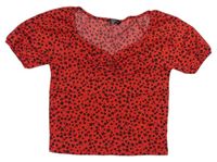 Červeno-čierne kvetované tričko New Look