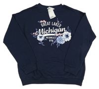 Nové - Tmavomodrá mikina s květy a nápisem H&M