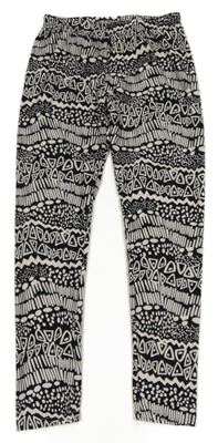 Černo-bílé vzorované legíny 