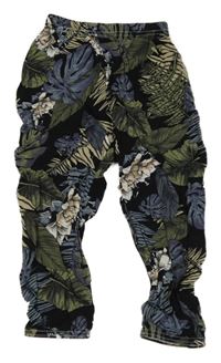 Čierne kvetované háremové nohavice Shein