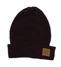 Tmavovínovo-černá melírovaná žebrovaná pletená čepice s nášivkou SaLsa