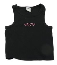 Čierny rebrovaný crop top so srdiečkami Page One Young