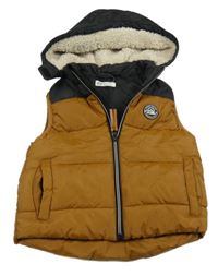 Hnědo-černá šusťáková zateplená vesta s kapucí H&M