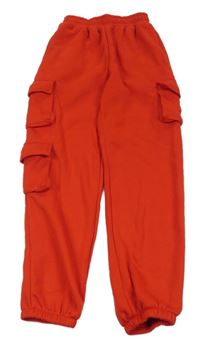 Červené tepláky s kapsami 