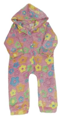 Růžová květovaná chlupatá kombinéza s kapucí