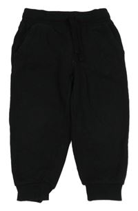 Čierne tepláky Primark