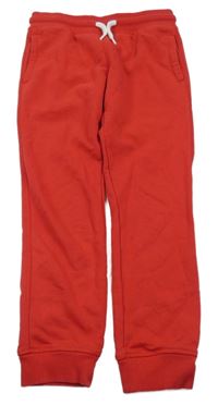 Červené tepláky C&A