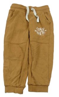 Hnedé tepláky s nápisom Lupilu