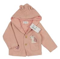 Nové - Růžový podšitý propínací svetr s jednorožcem a kapucí Studio