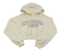 Smotanová crop mikina s nápisom a kapucňou