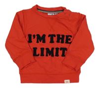 Červená mikina s nápisom