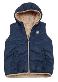 Tmavomodrá šušťáková zateplená obojstranná vesta s nášivkou a kapucňou C&A