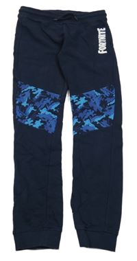 Tmavomodré tepláky se vzorem a nápisem - Fortnite