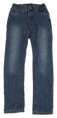 Tmavomodré rifle Chapter Young