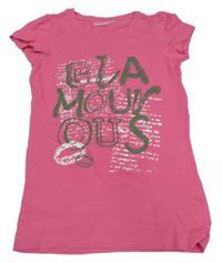 Ružové tričko s nápisom a nařasenými rukávy