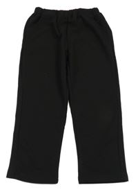 Černé lehké tepláky