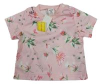 Nové - Růžové tričko s květinami Shein