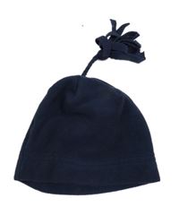 Tmavomodrá fleecová čapica s strapcemi