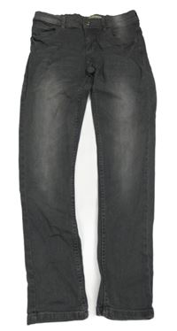 Sivé skinny rifle alive