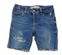 Modré riflové kraťasy s nápisem a prošoupáním Zara 