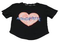 Čierne crop tričko so srdcem