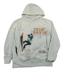 Šedá mikina se snowboardistou a kapucí C&A