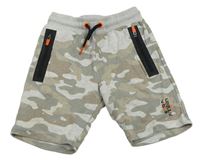 Sivo-béžové army teplákové kraťasy s nápisom a zipy F&F