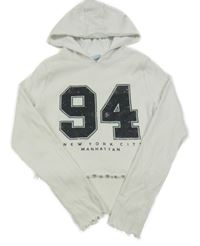 Bílé žebrované crop triko s číslem a kapucí Primark