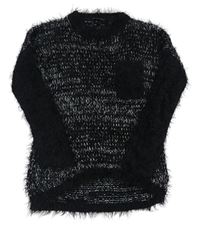 Čierno-biely melírovaný chlpatý dlhý oversize sveter s vreckom Sisley
