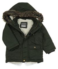 Tmavokhaki šusťáková zimní bunda s kapucí Primark