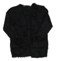Čierny chlpatý svetrový cardigan