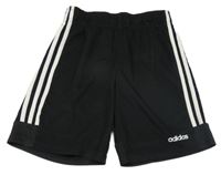 Černé sportovní kraťasy s logem Adidas