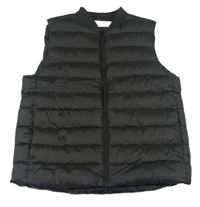 Čierna prešívaná šušťáková zateplená vesta zn. H&M
