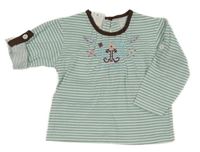 Bielo-zelené pruhované tričko s výšivkou