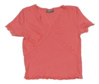 Ružové rebrované crop tričko s čipkou