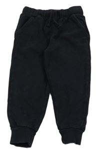 Čierne tepláky M&Co.