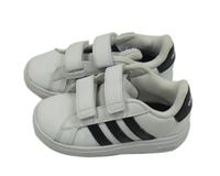 Bílé koženkové botasky s pruhmi Adidas vel.24