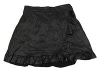 Čierna koženková sukňa s volánikom ZEEMAN