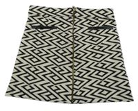 Nové - smetanovo-čierna vzorovaná prepínaci sukňa RIVER ISLAND